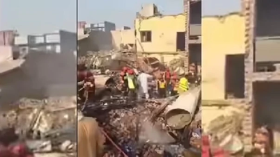 انفجار كبير في مصنع في باكستان يوقع عشرات الضحايا