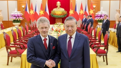 চেক প্রজাতন্ত্রের সিনেটের সভাপতিকে সাধারণ সম্পাদক টো লাম অভ্যর্থনা জানালেন