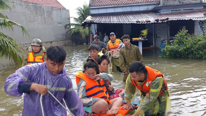 ฮานอยวางแผนเร่งด่วนที่จะช่วยเหลือจังหวัดภาคกลางเพื่อเอาชนะผลที่ตามมาจากอุทกภัย