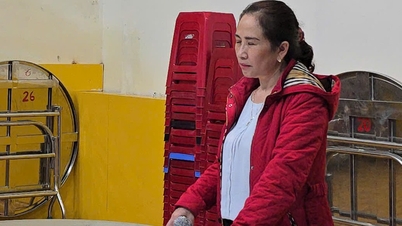 Dirty food scandal in schools: Principal stripped of all Party positions