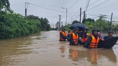 Kommunen und Stadtteile in Hanoi starteten gleichzeitig eine Kampagne zur Unterstützung der von Stürmen und Überschwemmungen betroffenen Menschen.