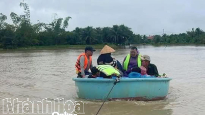 बाढ़ में बास्केट बोट्स बन जाती हैं "जीवन रक्षक"