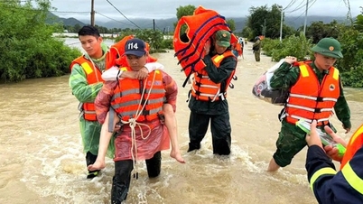 Armia musi użyć wszelkich środków, aby dotrzeć do głęboko zalanych terenów i niezwłocznie ewakuować ludzi.