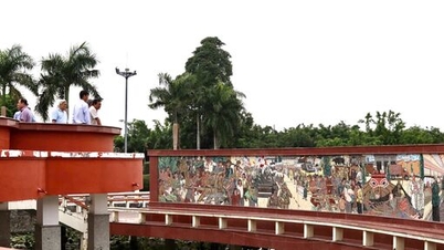 Restaurering av den monumentala målningen i Long An Monument Park