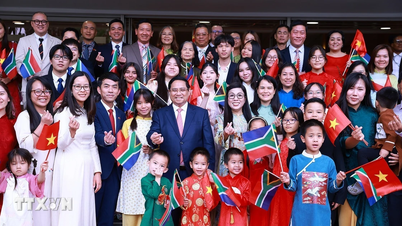 Prim-ministrul Pham Minh Chinh s-a întâlnit cu comunitatea vietnameză din Africa de Sud