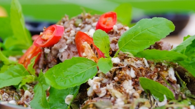 Una especialidad de Giang con un nombre que parece estar mal escrito, pero que encanta a los visitantes tras probarla.