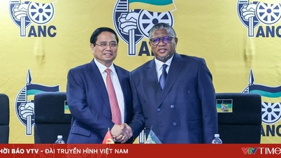 Secretário-Geral do Congresso Nacional Africano: O Vietnã é um modelo do qual vale a pena aprender.