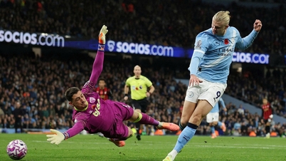 Najnowszy terminarz Premier League: Bogaty... kontrast