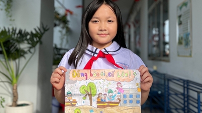 Studenti v Dong Nai dělají speciální věci na „podporu“ lidí v oblastech postižených záplavami