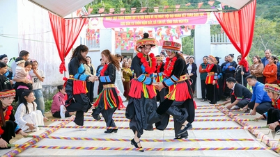 بناء بيئة معيشية مليئة بالحب والانضباط