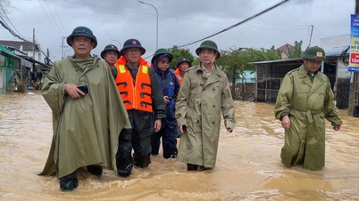 Am Morgen des 22. November unterstützte die Marineregion die Evakuierung von mehr als 5.000 Menschen aus stark überfluteten Gebieten.