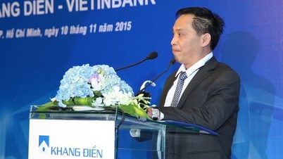 Sếp Nhà Khang Điền tặng mẹ gần hết số cổ phiếu mình có, trị giá hơn 600 tỉ đồng