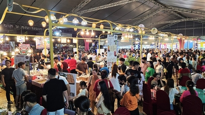 Många läckra rätter på Ca Mau Crab Festivals kulinariska utrymme - andra gången 2025