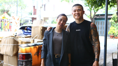 Mistrz sztuk walki Truong Dinh Hoang aktywnie wspiera mieszkańców terenów dotkniętych powodzią.