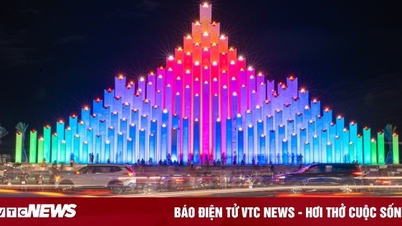 '새로운 상징' 탐탕 광장, 붕따우 관광 획기적 진전