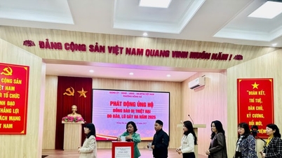 دارالحکومت کے حکام اور عوام سیلاب زدگان کی مدد کے لیے ہاتھ جوڑ کر