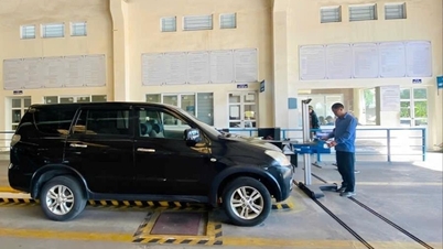 Σαφής και βολικός έλεγχος αυτοκινήτου στο τέλος του έτους