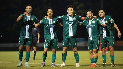 مينه فونغ يسجل هدفًا رائعًا، ويتأهل دونج ناي إلى كأس العالم 2025-2026