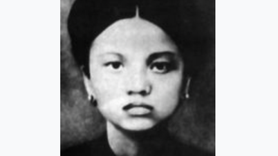Qui fut la plus jeune femme secrétaire du Parti d'une ville du Vietnam, à l'âge de 27 ans ?
