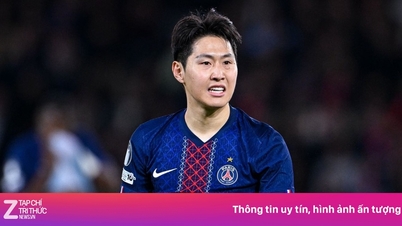 لی کانگ ان چمک رہے ہیں۔