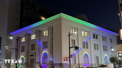 Japão: Lâmpadas LED com inteligência artificial, longa vida útil e baixo consumo de energia.