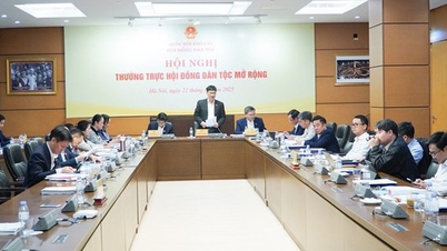 Investeer vooral in arme gebieden om op duurzame wijze aan armoede te ontsnappen.