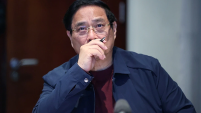 Premiér: Lidé nás v těžkých časech nejvíce potřebují