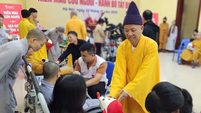 Több száz szerzetes, apáca és buddhista vesz részt humanitárius véradásban