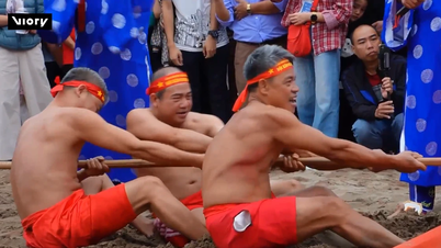 เทศกาลทังลอง 2025 นักท่องเที่ยวต่างชาติร่วมสนุกกับการแข่งขันชักเย่อ