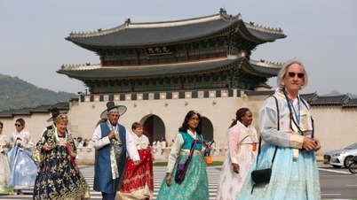 Quan hệ Trung-Hàn ấm lên, ngành du lịch khởi sắc