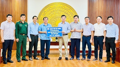 Hai Phong poskytuje peníze, základní zásoby a léky na podporu lidí v provincii Dak Lak.