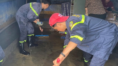 Echipa de pompieri și salvare din Regiunea 5 își unește forțele pentru a ajuta la salvarea victimelor inundațiilor