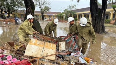Армія зосереджується на підтримці відновлення будівель та стабілізації життя людей після повеней.