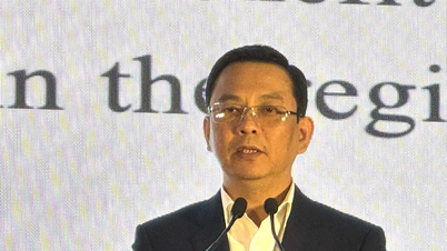 Feirer de ulike kulturene og vennskapet mellom folket i Vietnam og USA