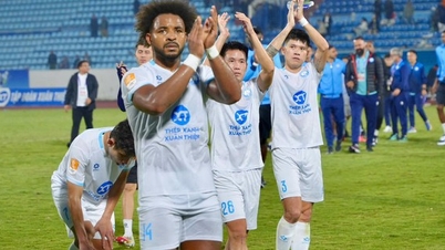 Ο Νγκουγιέν Σουάν Σον «σιωπηλός», η Ναμ Ντινχ ΦΚ προκρίθηκε στα προημιτελικά του Εθνικού Κυπέλλου