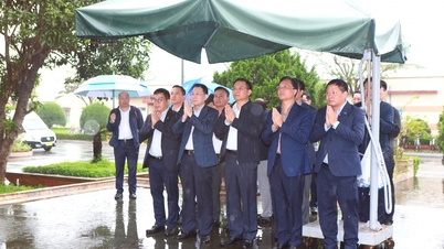 A BSR tiszteleg és füstölőt ajánl fel Vo Van Kiet elhunyt miniszterelnök emlékére