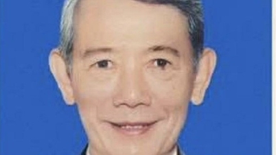 លាហើយលោកគ្រូ Pham Thanh Tung