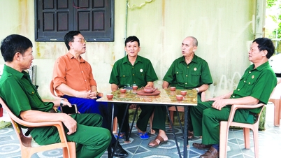 Espíritu de equipo, ayudándonos mutuamente a desarrollar la economía.