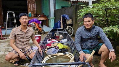 Dům, který pomohl 60 lidem uniknout povodni, a příběh dvou mladých mužů veslovajících na lodi, dokud jim neztuhly ruce, aby zachránili svého souseda.
