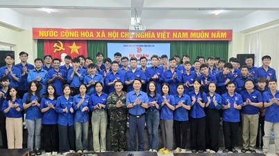 Đắk Lắk ra quân các đội hình thanh niên tình nguyện tham gia hỗ trợ bà con nhân dân vùng lũ phía Đông