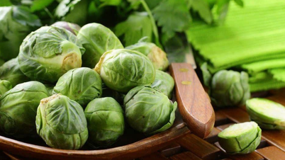 Kål hjelper deg å gå ned i vekt, er lett å tilberede og har mye fiber, men hvem burde ikke spise det?