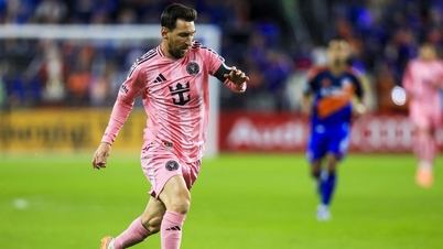 Messi bersinar untuk membawa Inter Miami ke final