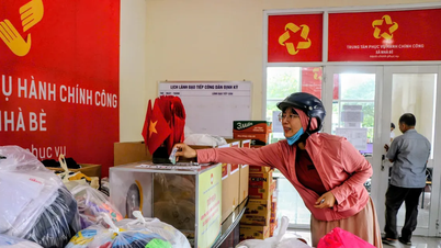 Die Menschen in der Zentralregion benötigen Ressourcen, um nach der Flut wiederaufzubauen.