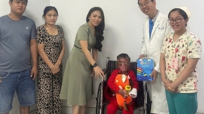 Chłopiec z Tay Ninh, oblany benzyną i podpalony przez swojego ojca, wyzdrowiał.