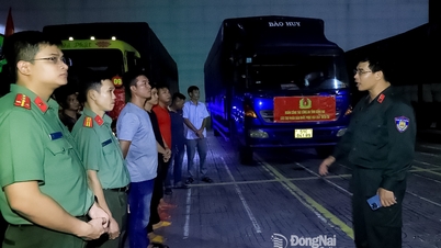 ตำรวจภูธรจังหวัดดงนาย ส่งมอบสิ่งของกว่า 120 ตัน ให้แก่ประชาชนในพื้นที่ประสบภัยน้ำท่วม