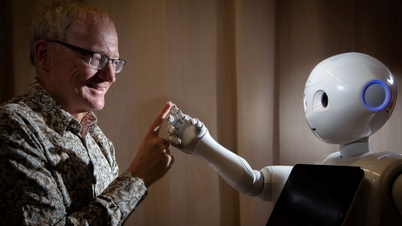 Pionerer innen AI-æraen deler på VinFuture AI Ethics and Safety Symposium