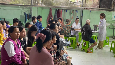 Ho-Chi-Minh-Stadt: Mehr als 100 Ärzte und Krankenschwestern machten sich auf den Weg, um Dak Lak zu unterstützen.