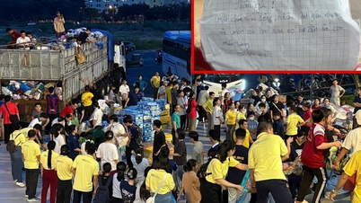 Merkezi Sel Yardımı: Ho Chi Minh Şehri'ndeki Binlerce Öğrenci Gece Boyu Çalışıyor