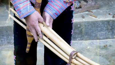 Die Kunst des Khen des Mong-Volkes in Son La