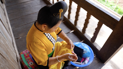 Rumah panggung Thailand - Di mana akarnya menyentuh langit
